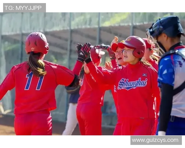 女性力量崛起：赛场内外女教练与女经理人的影响与贡献