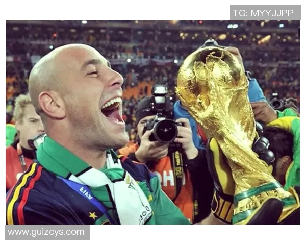 老将荣耀谢幕:回顾本赛季即将退役的传奇球星与他们的辉煌历程 老将荣耀谢幕:回顾本赛季即将退役的传奇球星与他们的辉煌历程